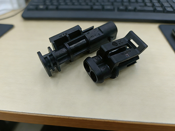 PA66+30%GF阻燃增強(qiáng)材料用于汽車傳感器插頭